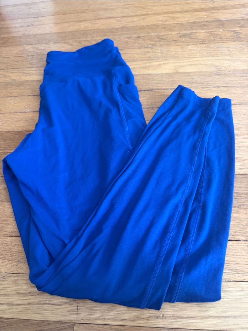 Amazon High-Rise Blue Women's Sz L/XL Leggings pockets. NWOT